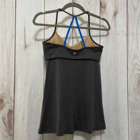 LULULEMON workout tank - Picture 2 of 4